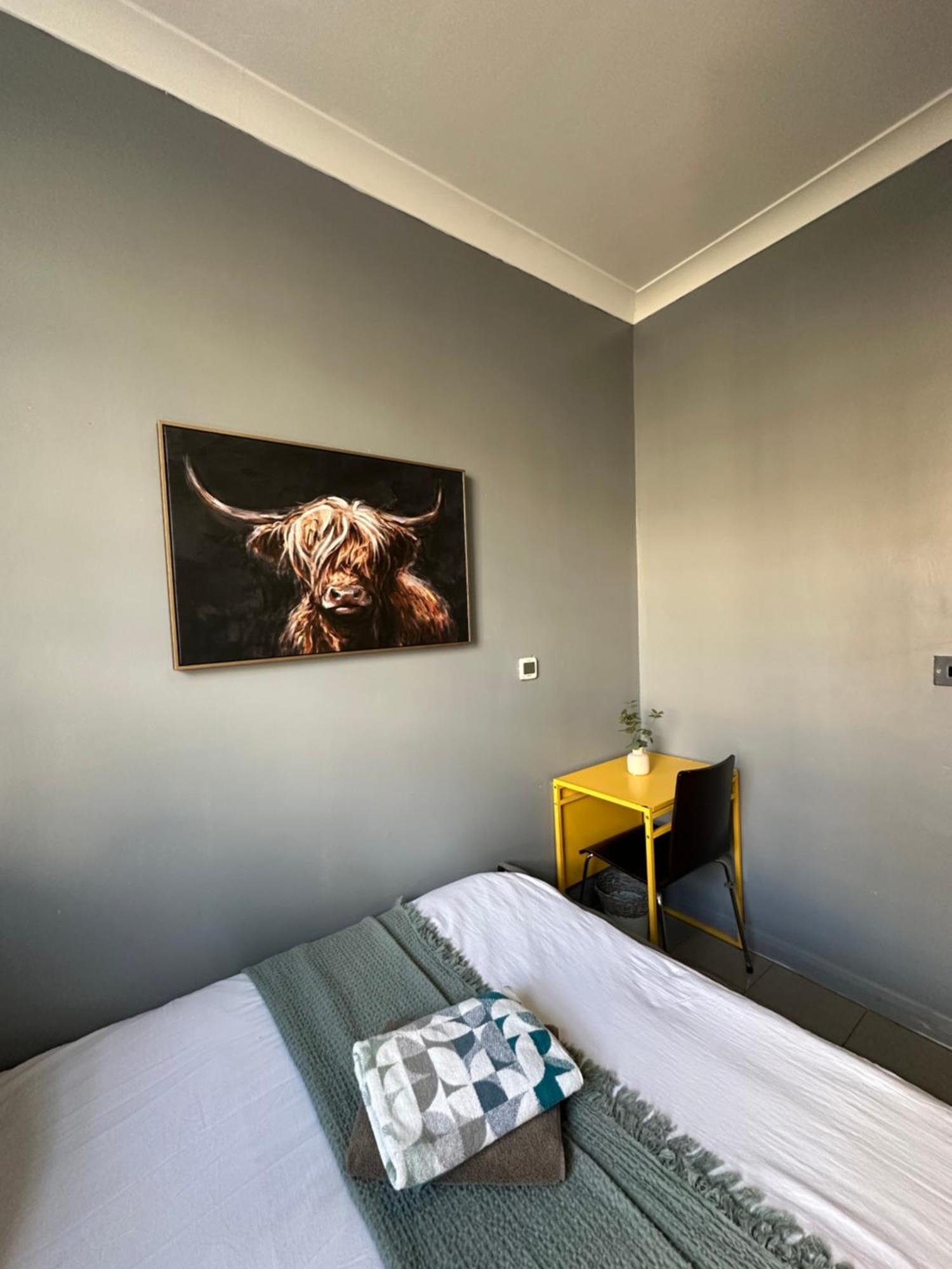 לונדון "Bright & Spacious" 3 Bedroom Flat By Kings Cross, St Pancras Station!!!!64 מראה חיצוני תמונה