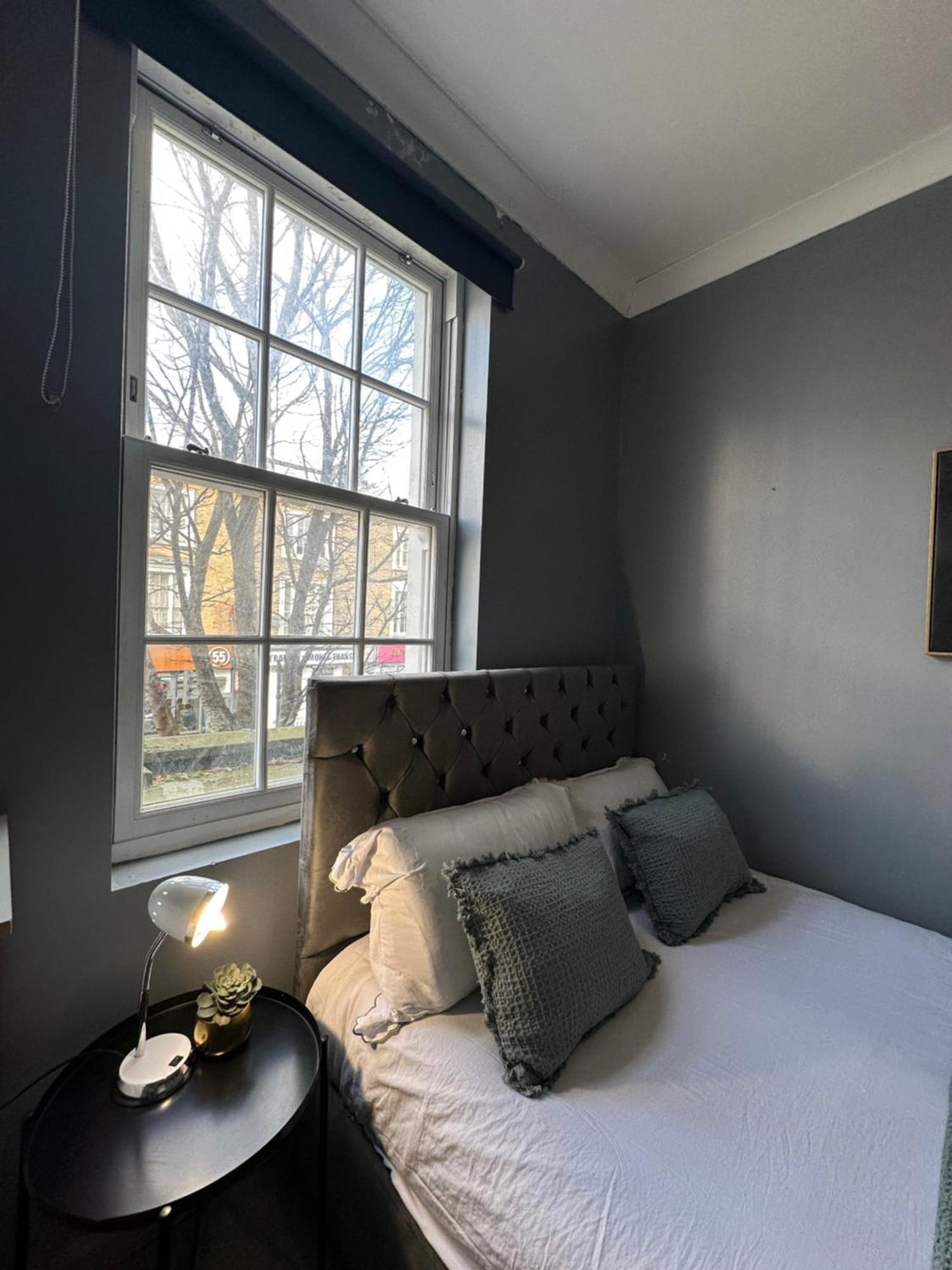 לונדון "Bright & Spacious" 3 Bedroom Flat By Kings Cross, St Pancras Station!!!!64 מראה חיצוני תמונה